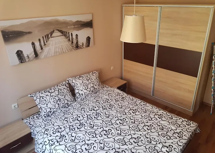 Victorio Lux 圣弗拉斯