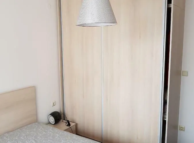 Victorio Lux * 圣弗拉斯