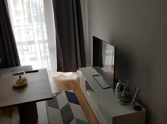 Victorio Lux 公寓 圣弗拉斯