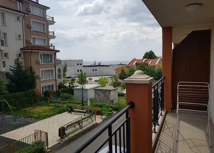 Victorio Lux * 스베티 블라스